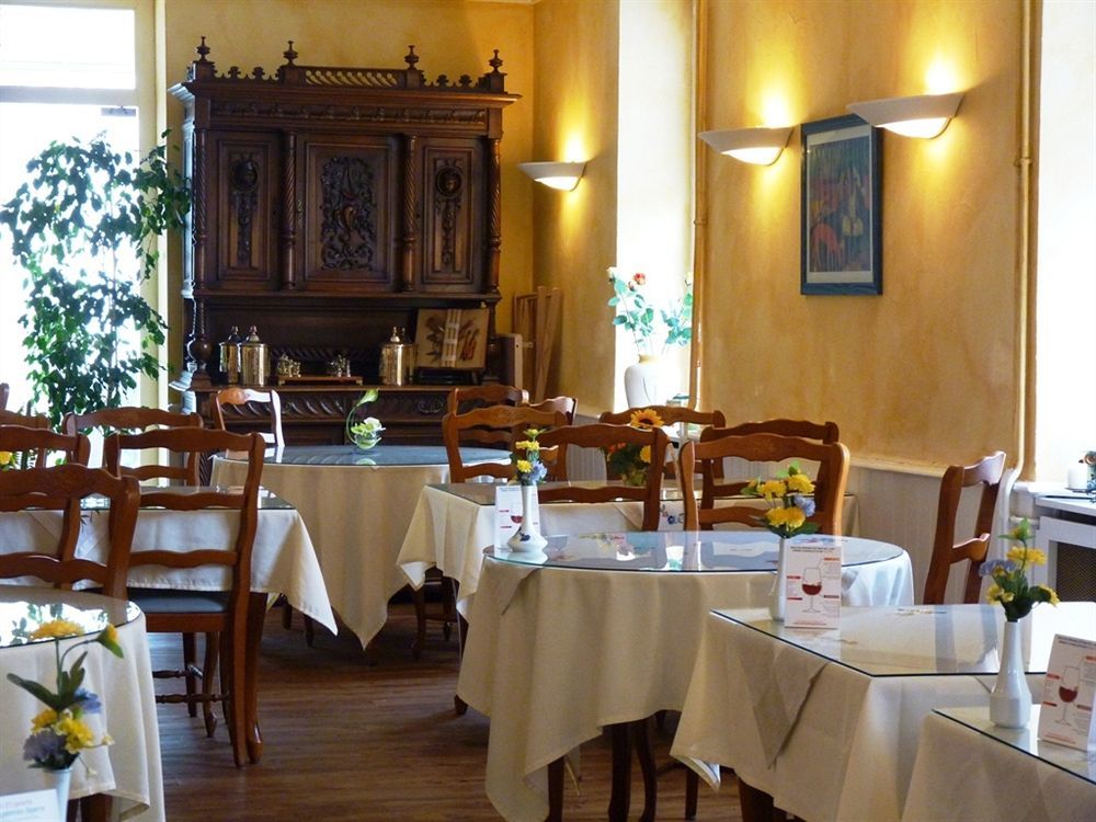 Du Parc 2*